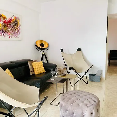 Amazing 2 Bedrooms In Centre Apartamento Marbella